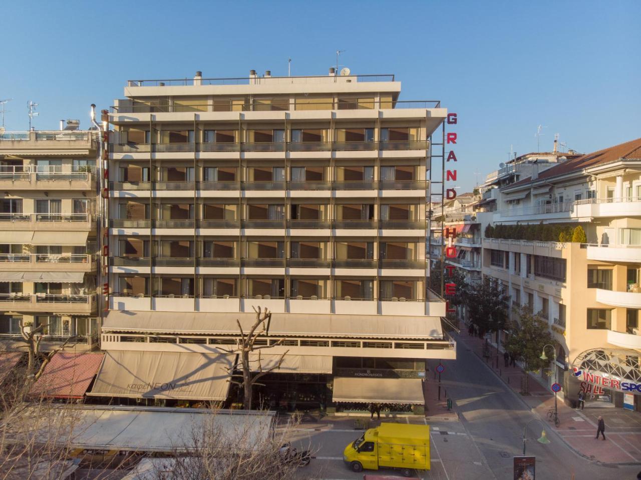 Grand Hotel Larissa Bagian luar foto