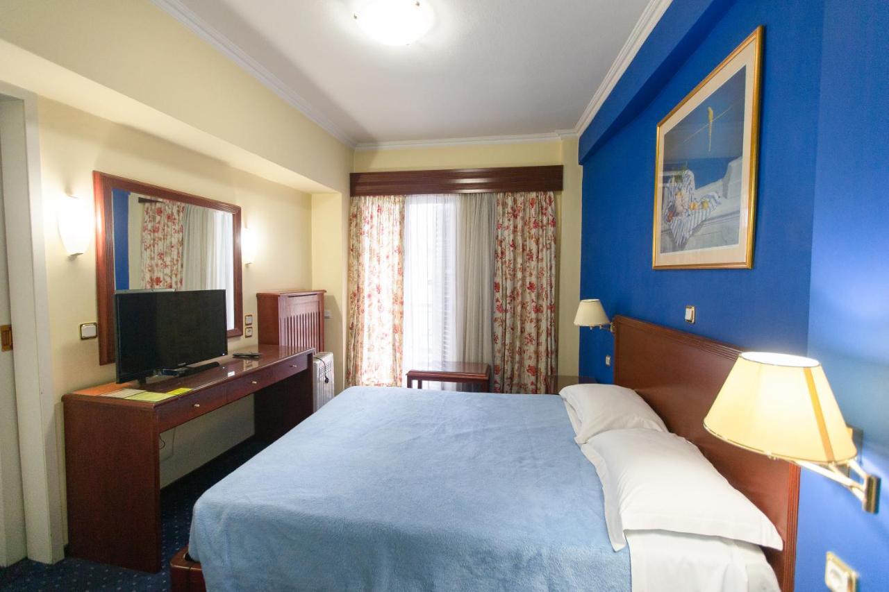Grand Hotel Larissa Bagian luar foto